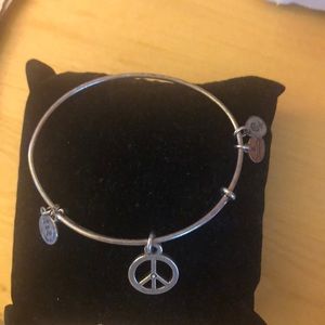 Peace sign bracelet